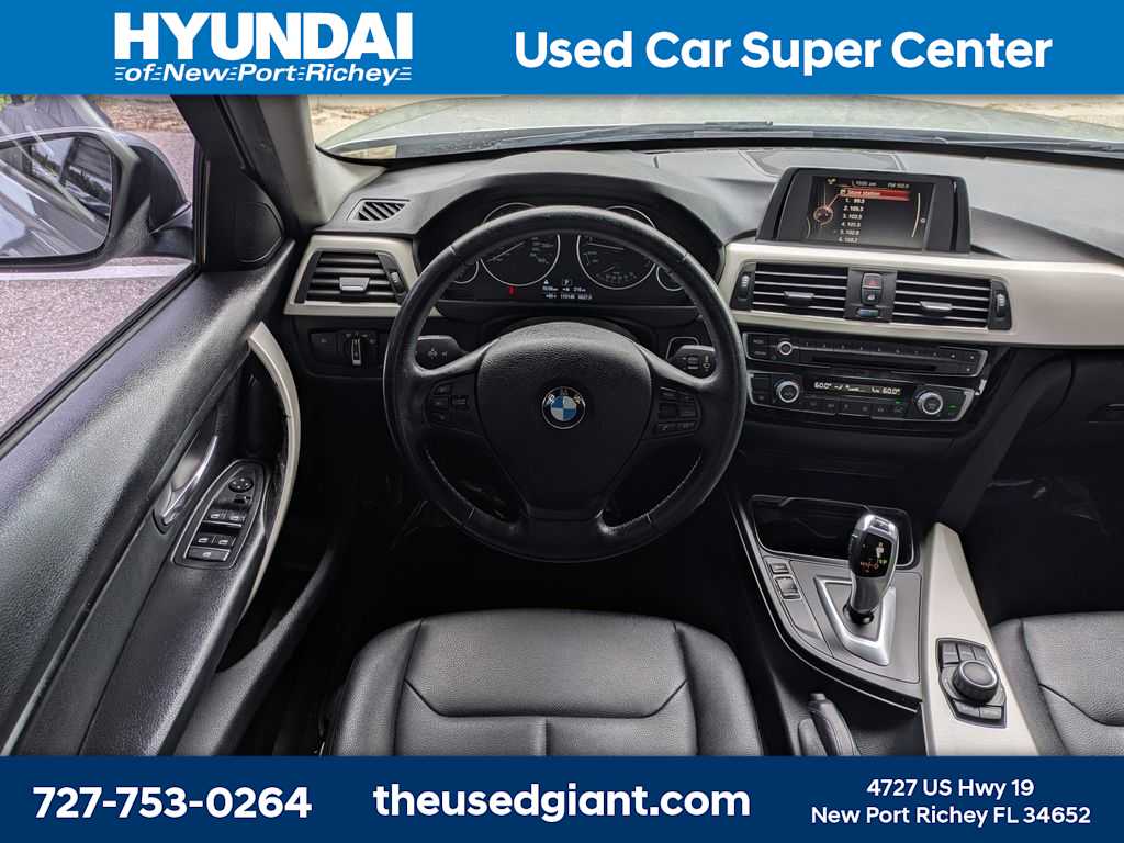 Thumbnail: 2016 BMW 3 Series - 16
