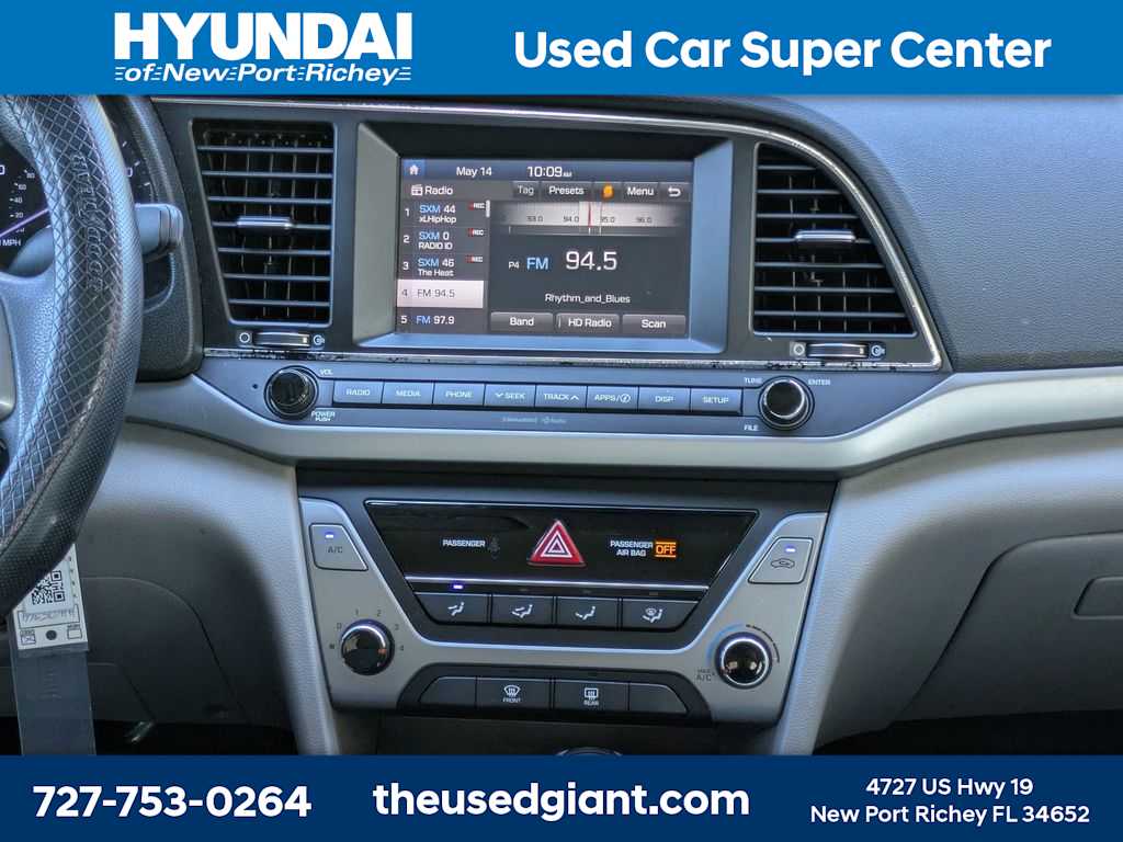 Thumbnail: 2017 Hyundai Elantra - 16