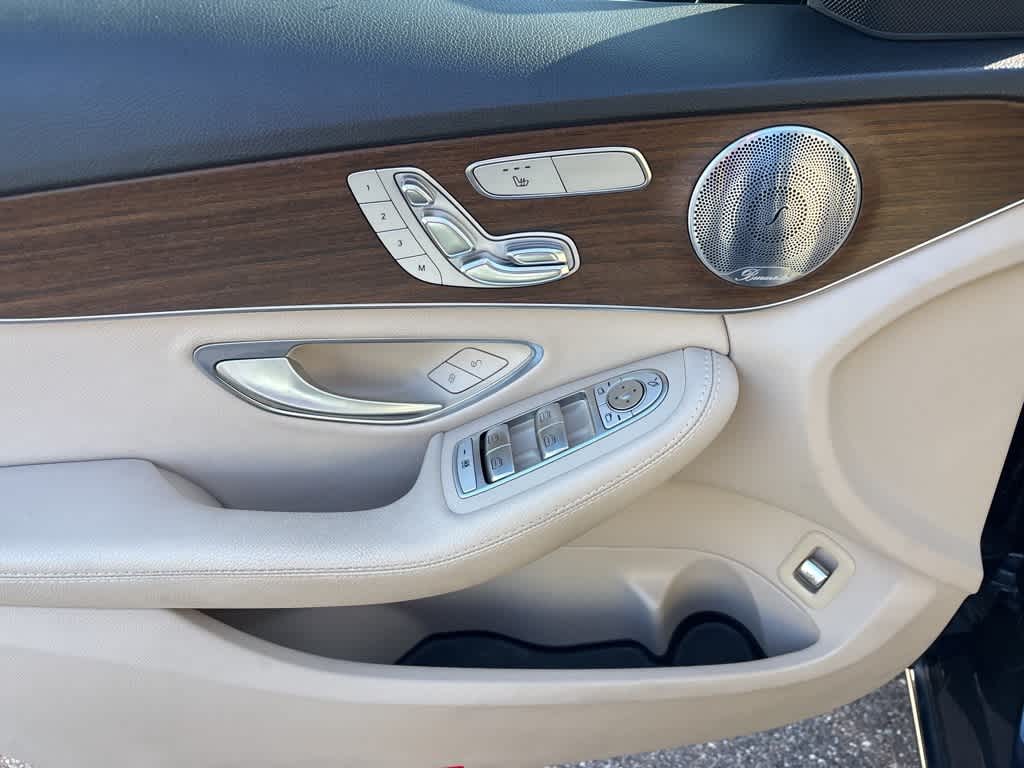 Thumbnail: 2019 Mercedes-Benz C-Class - 10