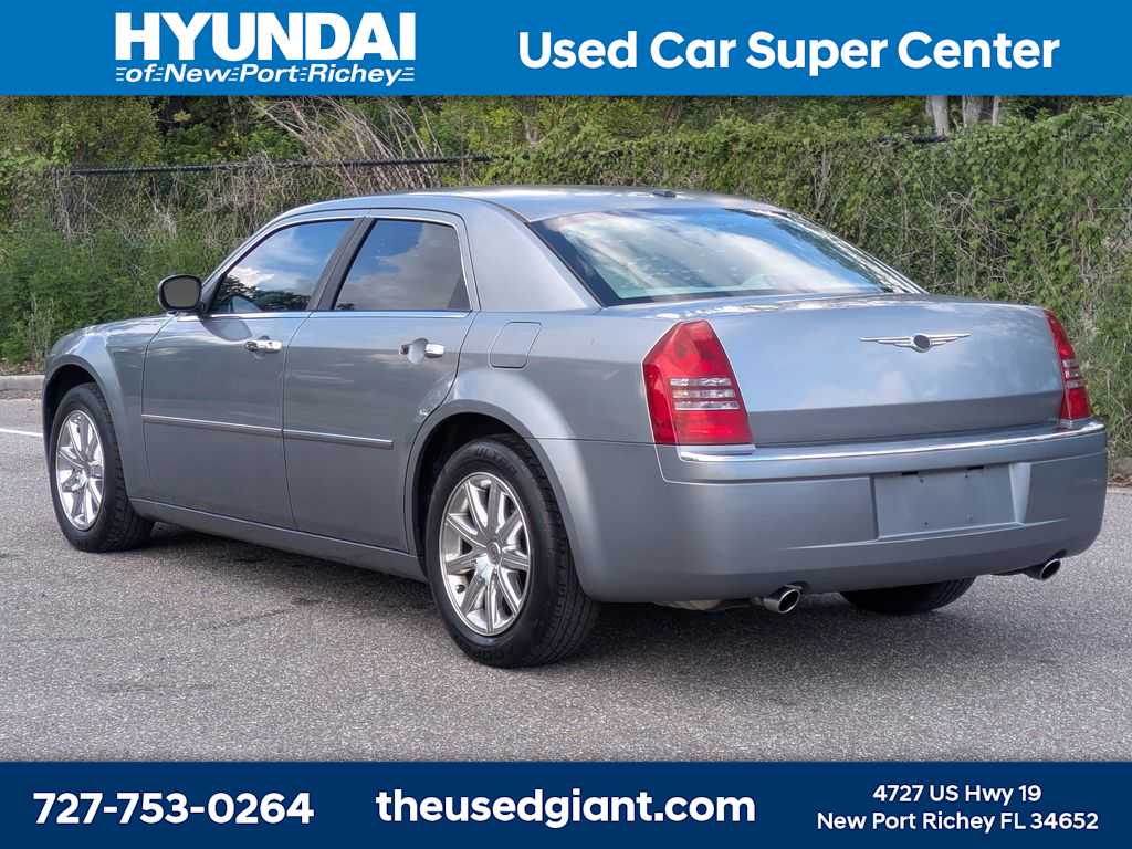 Thumbnail: 2007 Chrysler 300 - 3