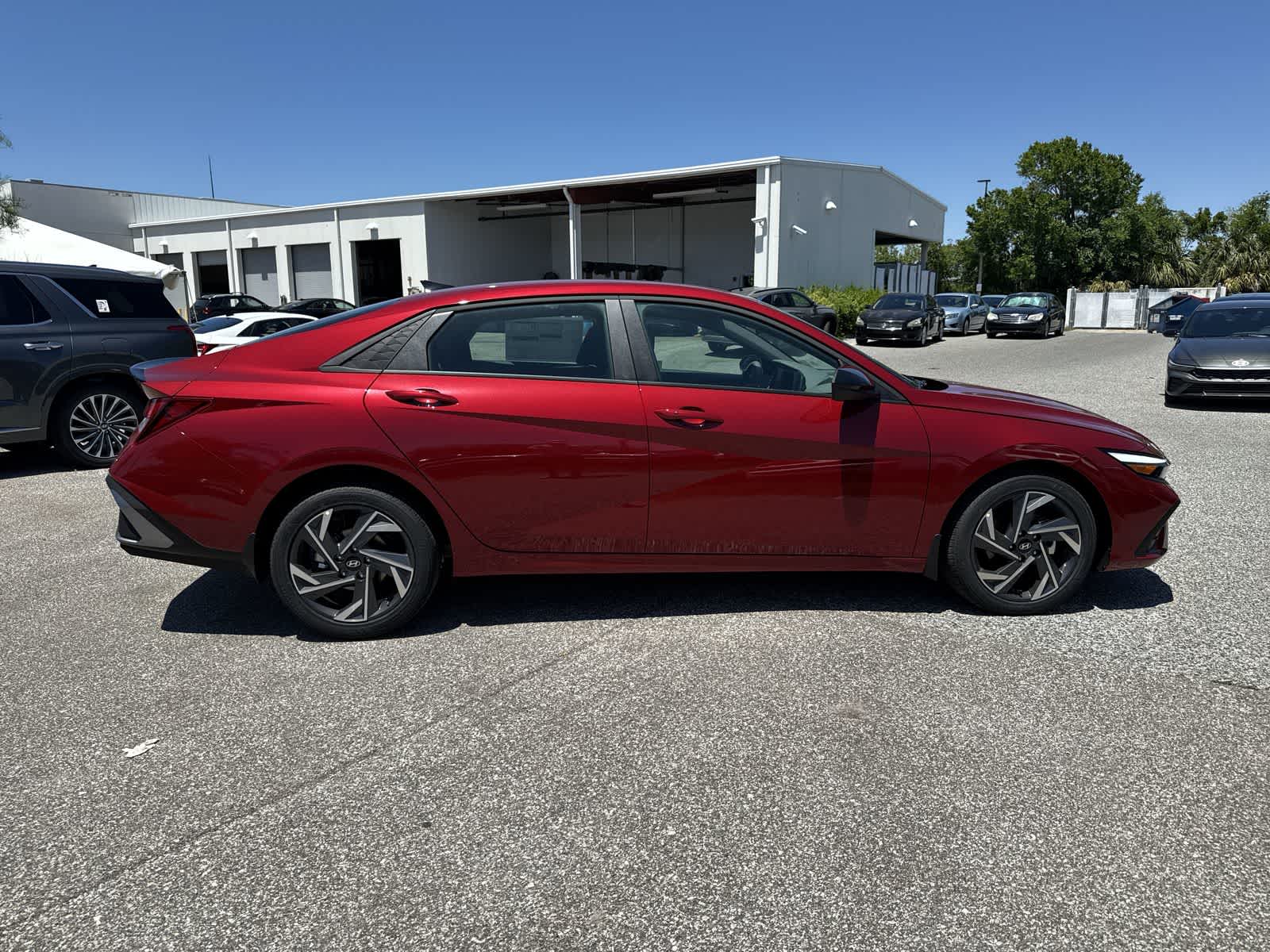 Thumbnail: 2025 Hyundai Elantra - 7