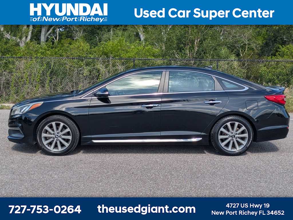 Thumbnail: 2017 Hyundai Sonata - 2