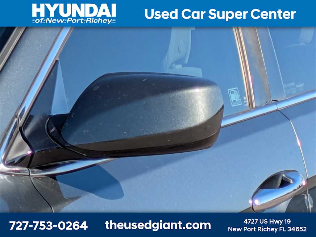 Thumbnail: 2014 Hyundai Santa Fe - 11