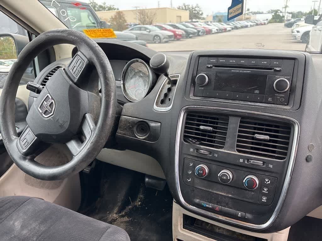 Thumbnail: 2014 Dodge Grand Caravan - 3