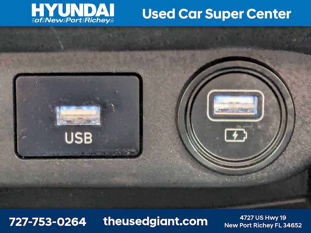 Thumbnail: 2023 Hyundai Elantra - 24