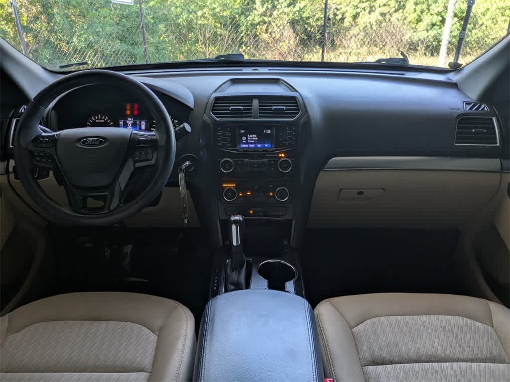 Thumbnail: 2017 Ford Explorer - 18