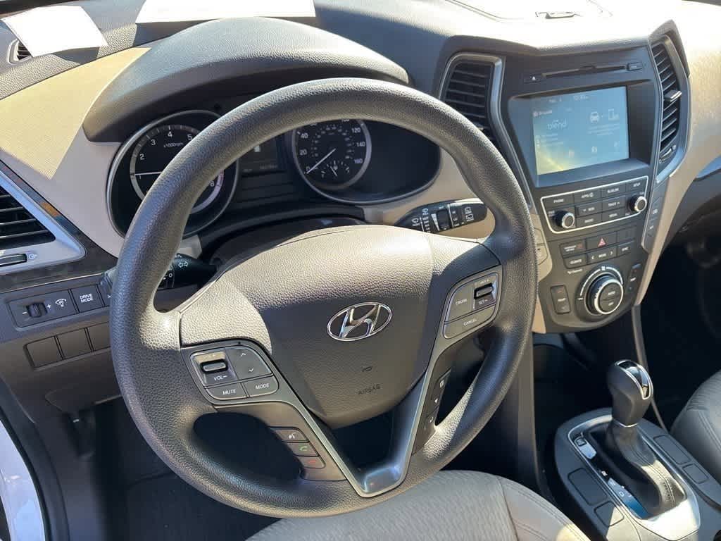Thumbnail: 2017 Hyundai Santa Fe - 11