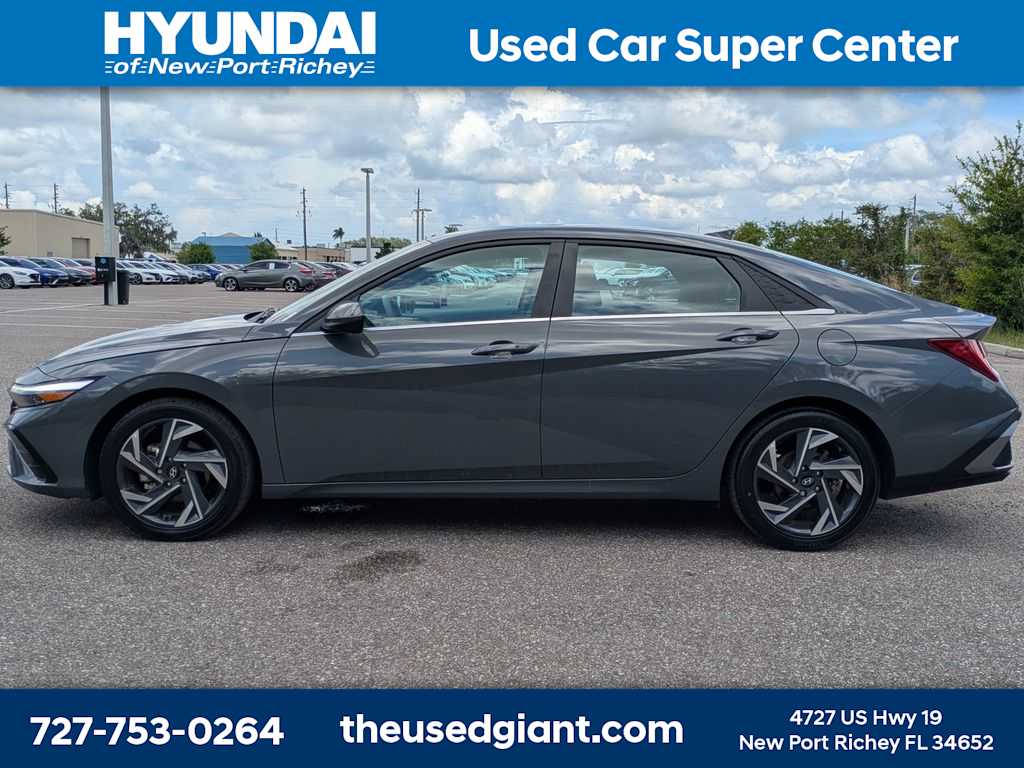 Thumbnail: 2024 Hyundai Elantra - 2
