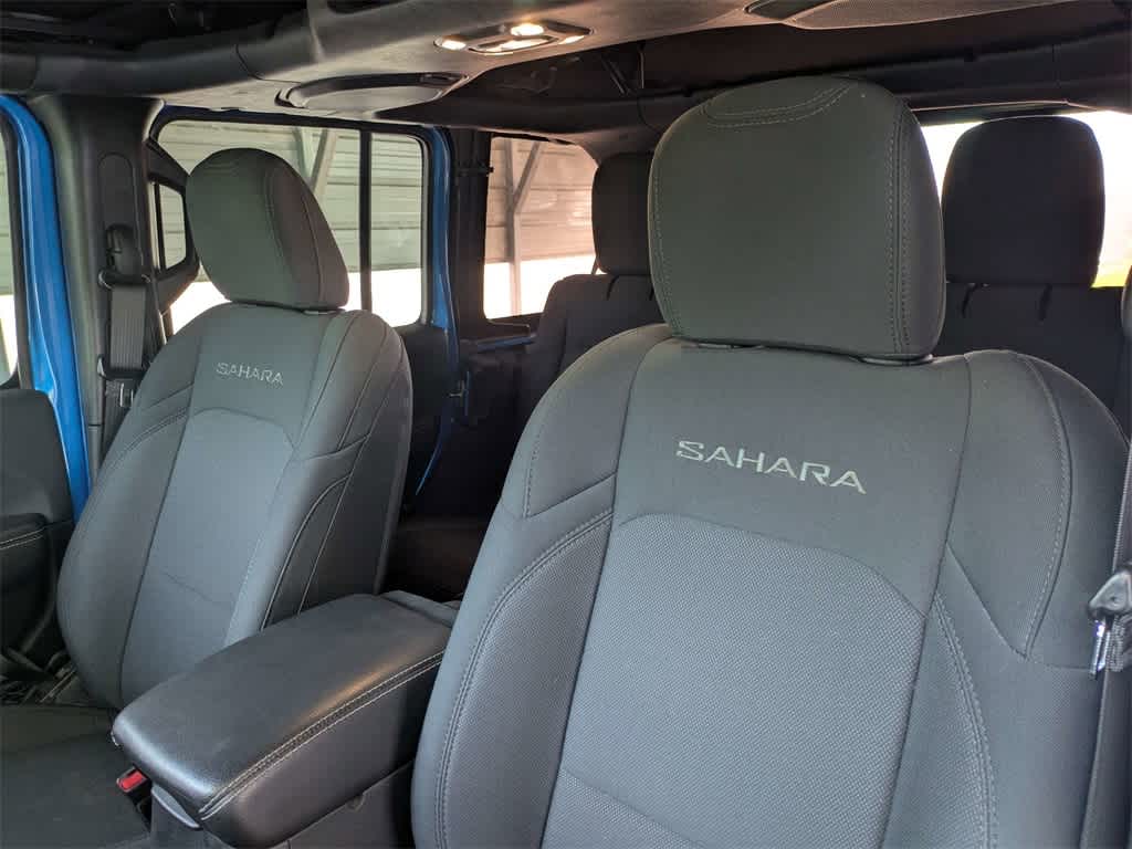 Thumbnail: 2022 Jeep Wrangler - 7