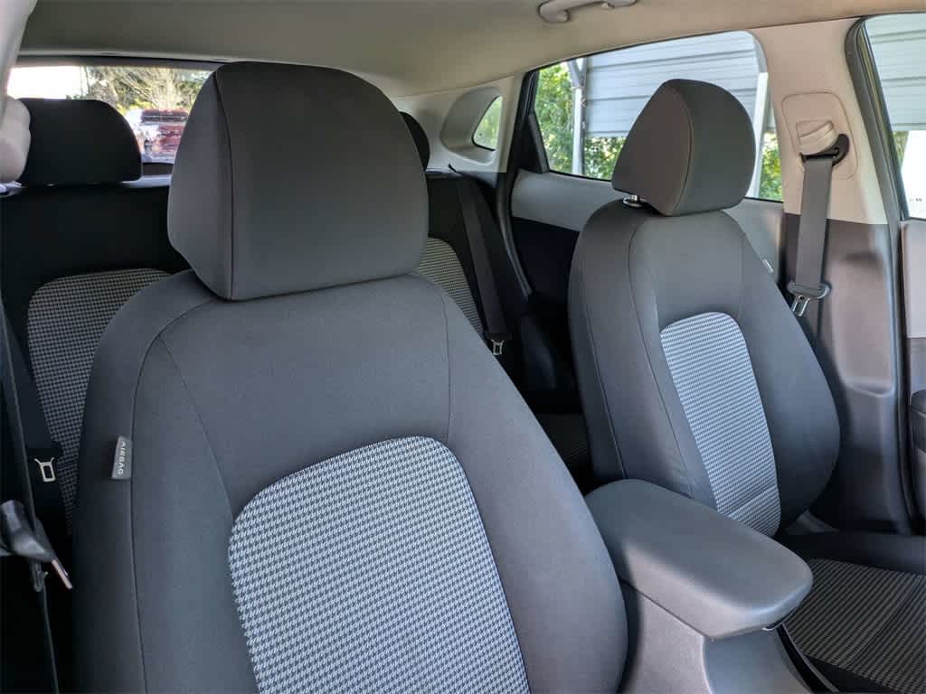 Thumbnail: 2021 Hyundai Kona - 6