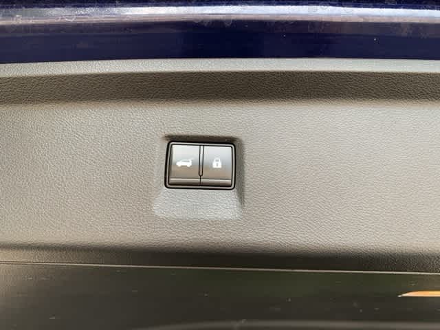 Thumbnail: 2023 INFINITI QX60 - 13