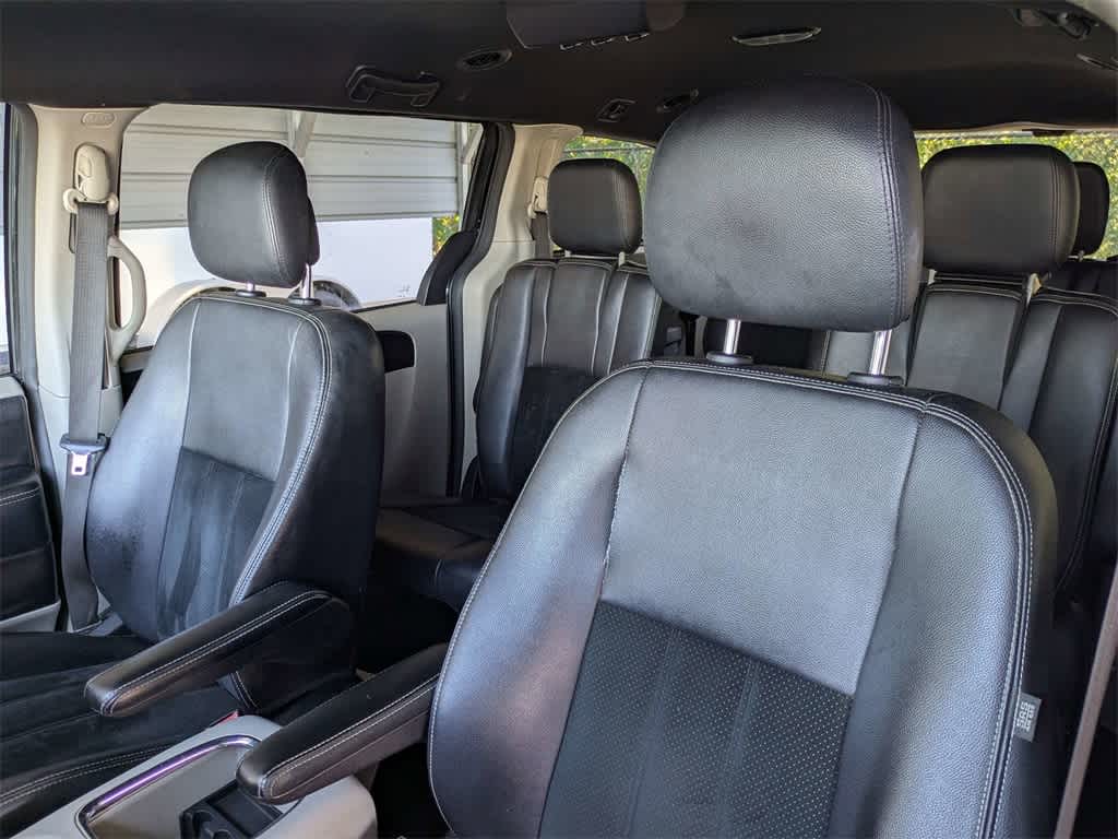 Thumbnail: 2018 Dodge Grand Caravan - 7