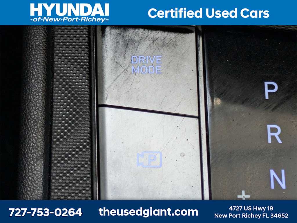 Thumbnail: 2021 Hyundai Elantra - 21