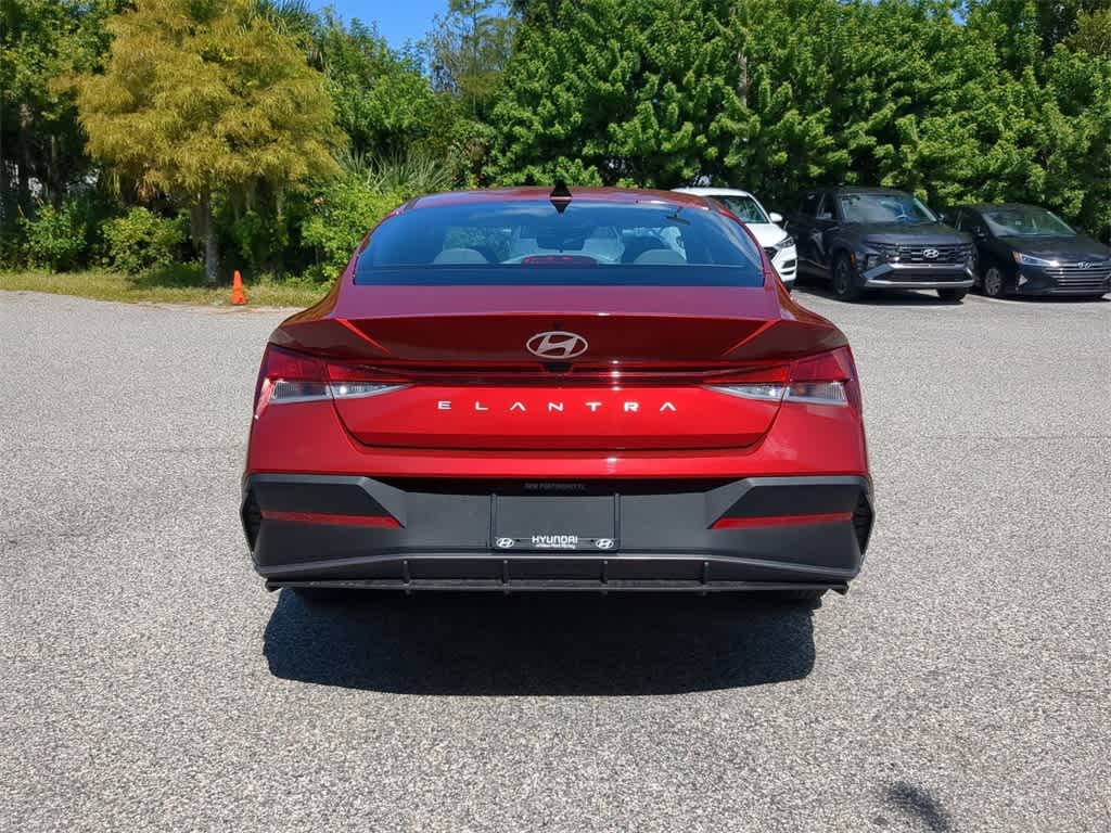 Thumbnail: 2025 Hyundai Elantra - 5
