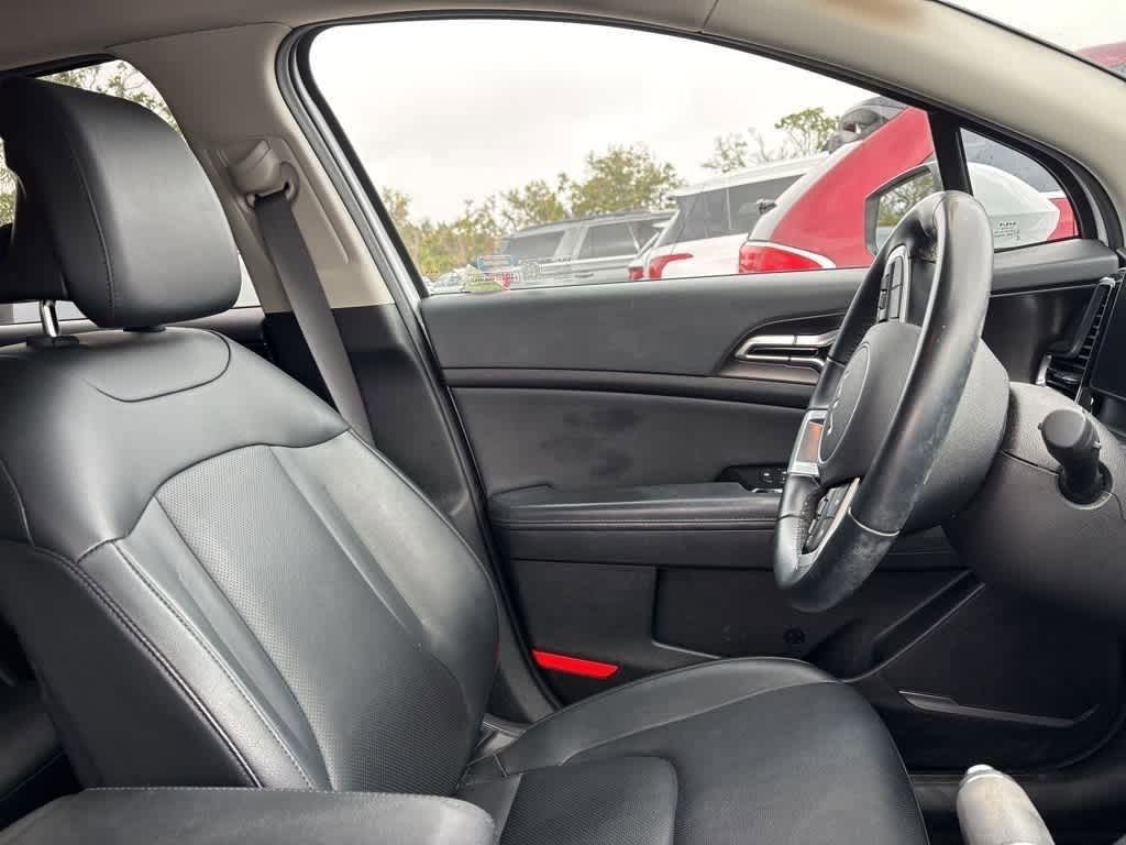 Thumbnail: 2023 Kia Sportage - 7