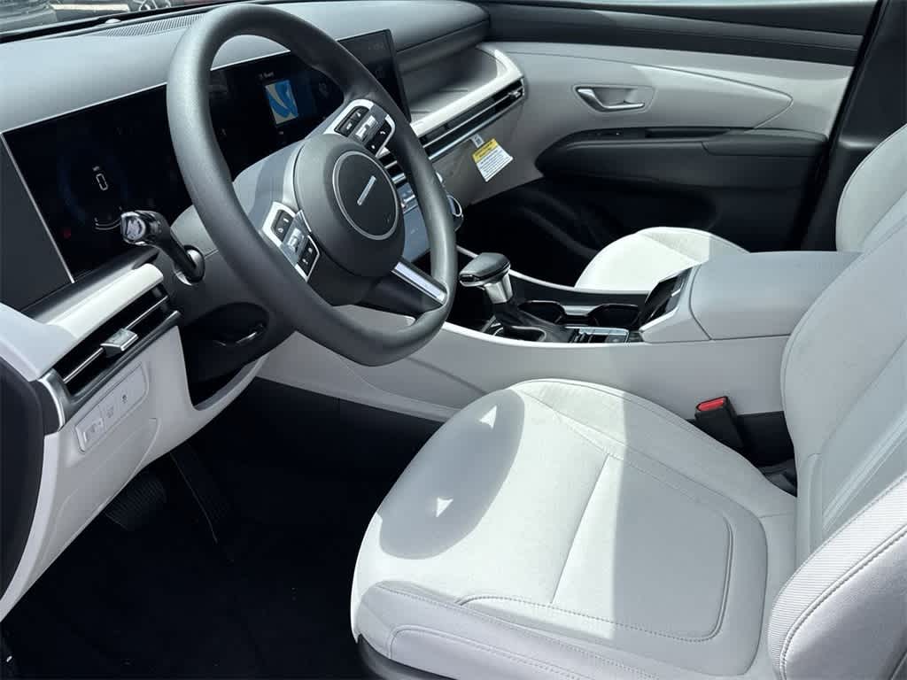 2025 Hyundai Tucson SEL 12