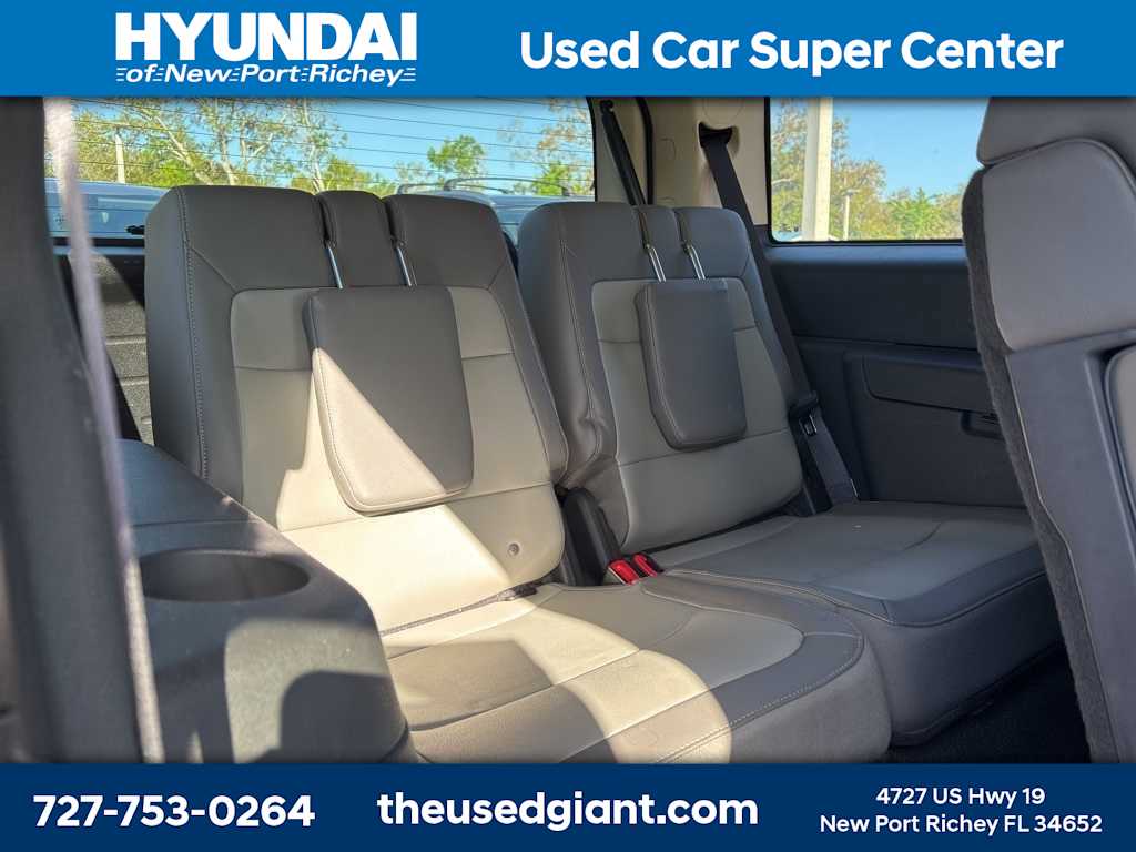 Thumbnail: 2019 Ford Flex - 10