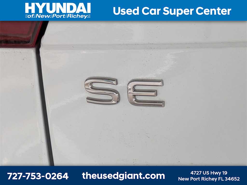 Thumbnail: 2022 Volkswagen Tiguan - 15