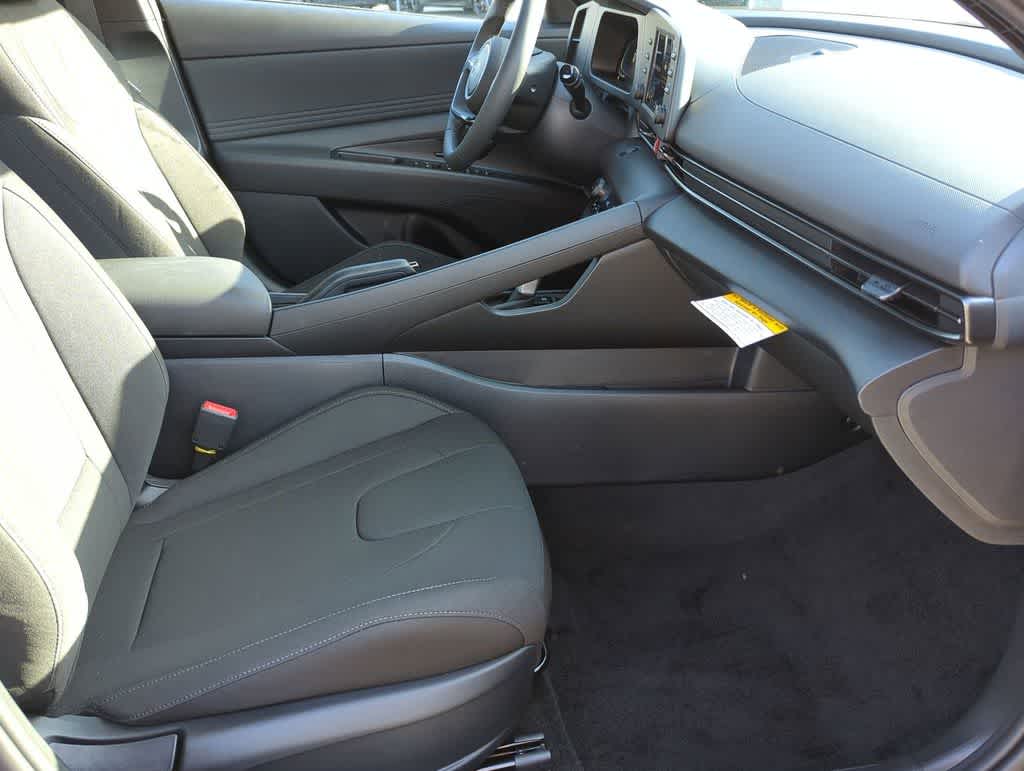 Thumbnail: 2026 Hyundai Elantra - 22