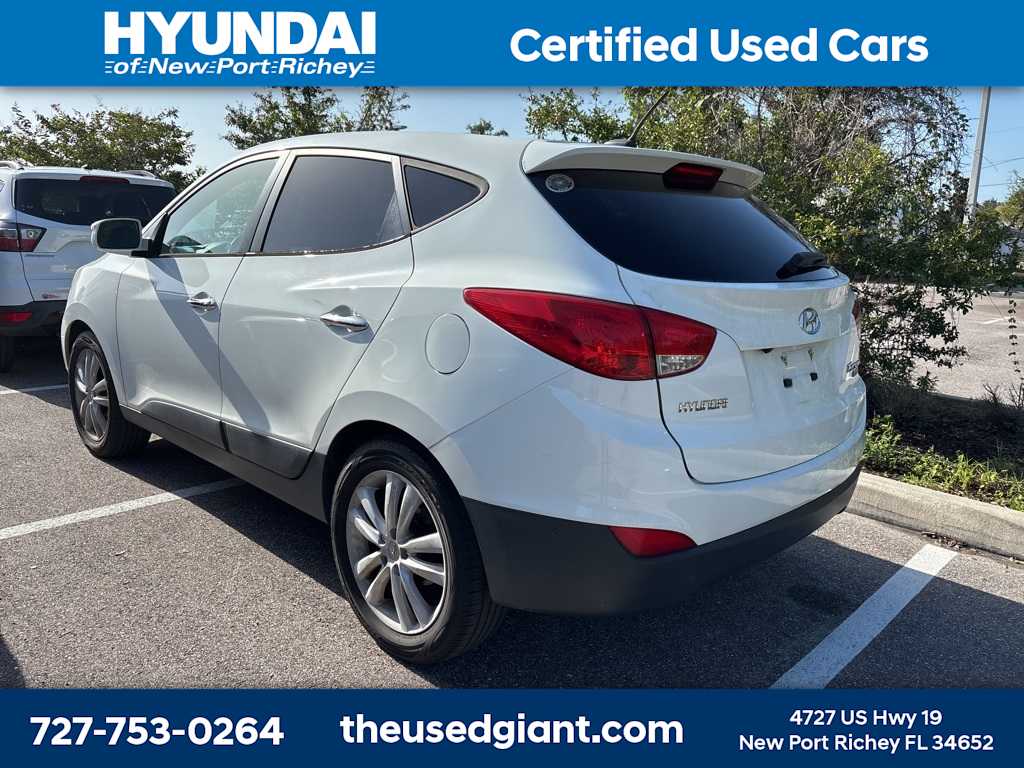 Thumbnail: 2013 Hyundai Tucson - 2