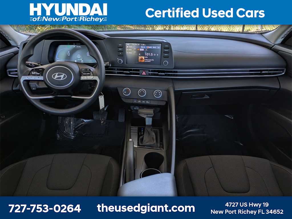 Thumbnail: 2025 Hyundai Elantra - 15