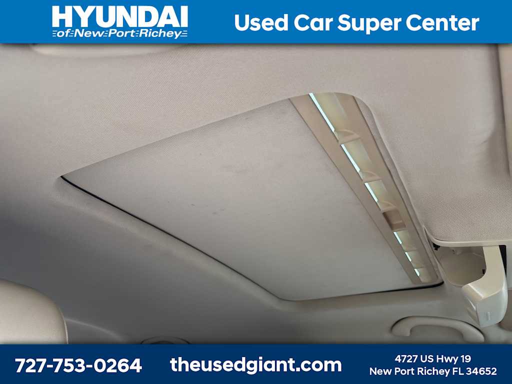 Thumbnail: 2013 Volkswagen Jetta - 9