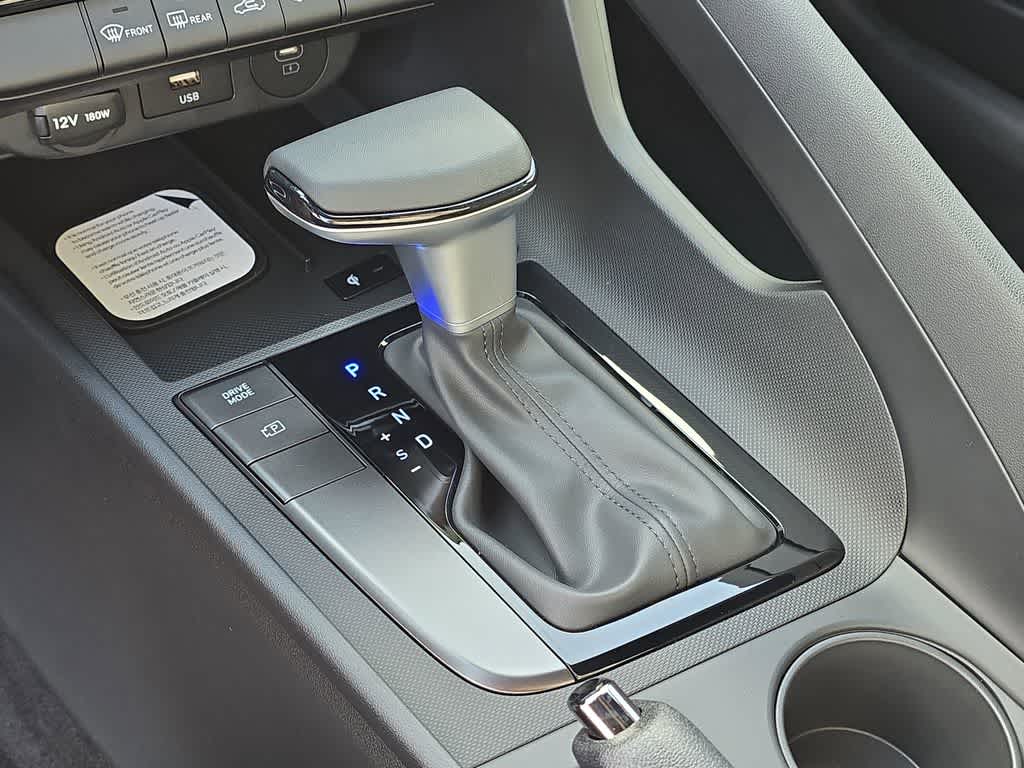 Thumbnail: 2026 Hyundai Elantra - 32