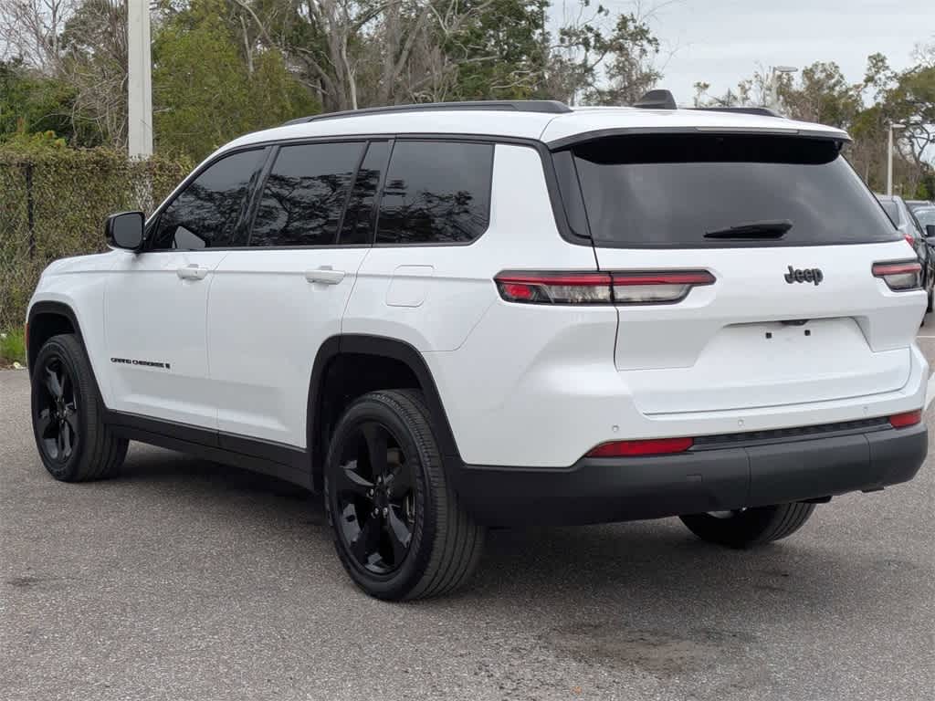 Thumbnail: 2023 Jeep Grand Cherokee L - 3