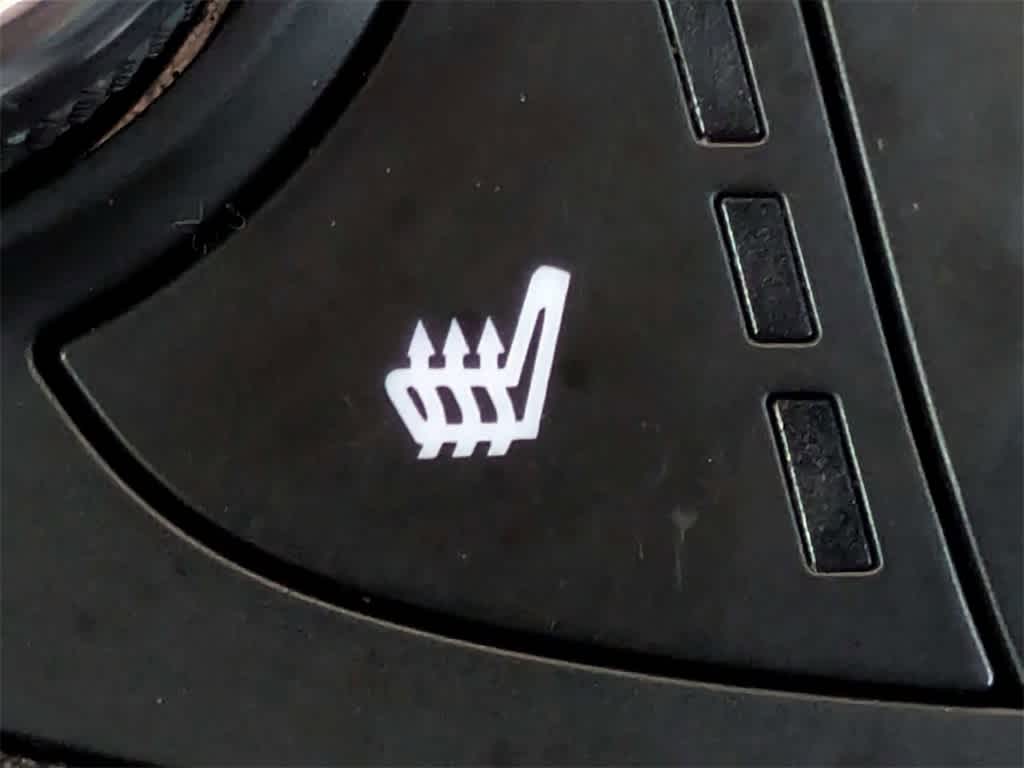 Thumbnail: 2020 Chevrolet Malibu - 20