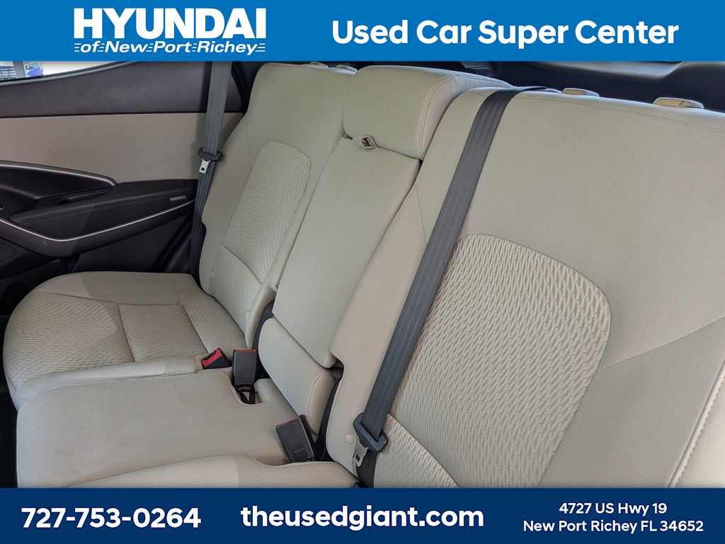 Thumbnail: 2016 Hyundai Santa Fe - 15