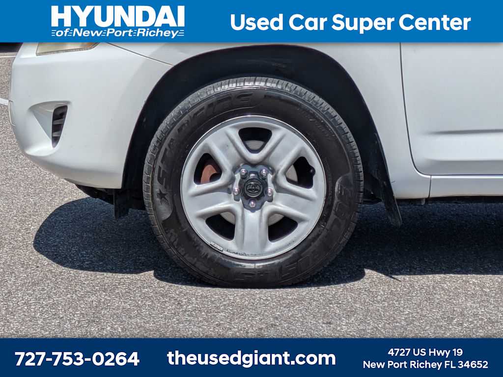 Thumbnail: 2010 Toyota RAV4 - 10