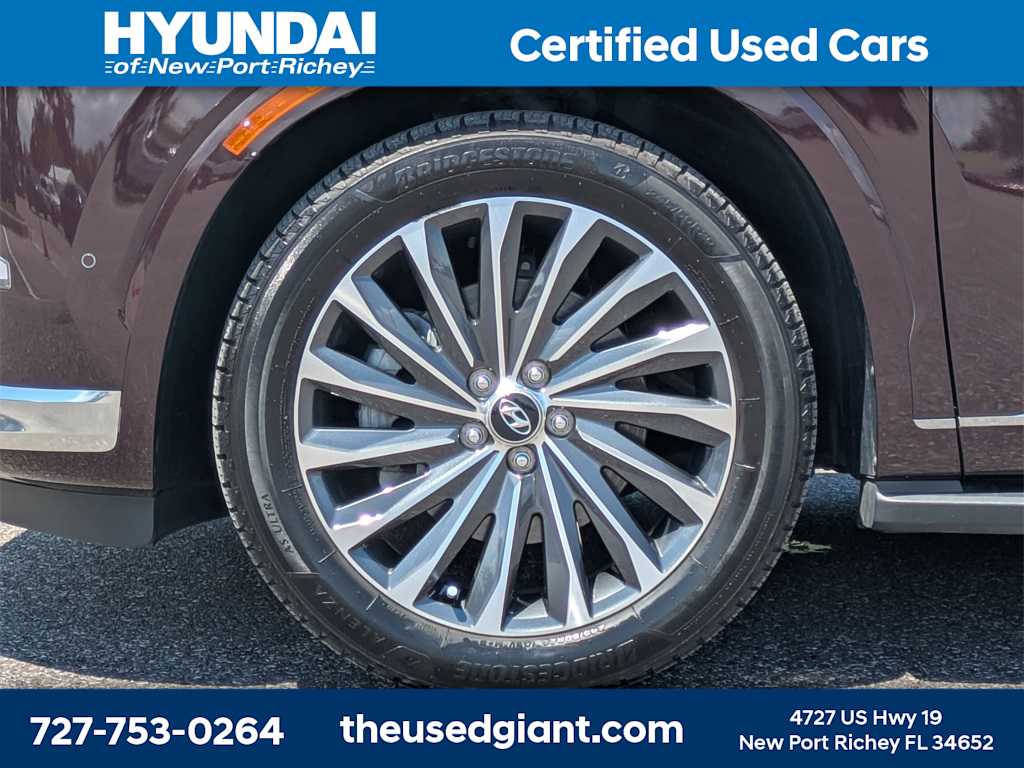 Thumbnail: 2023 Hyundai Palisade - 10