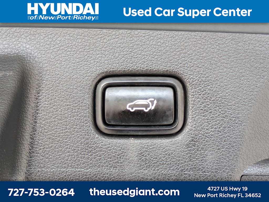 Thumbnail: 2023 Hyundai Palisade - 13