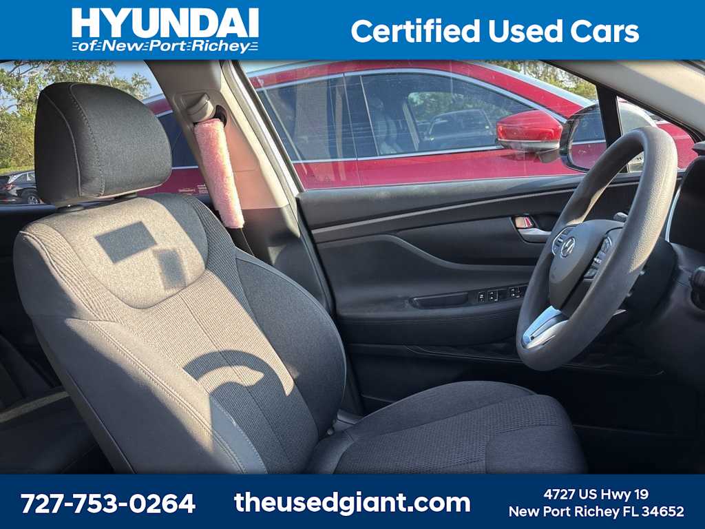 Thumbnail: 2019 Hyundai Santa Fe - 7