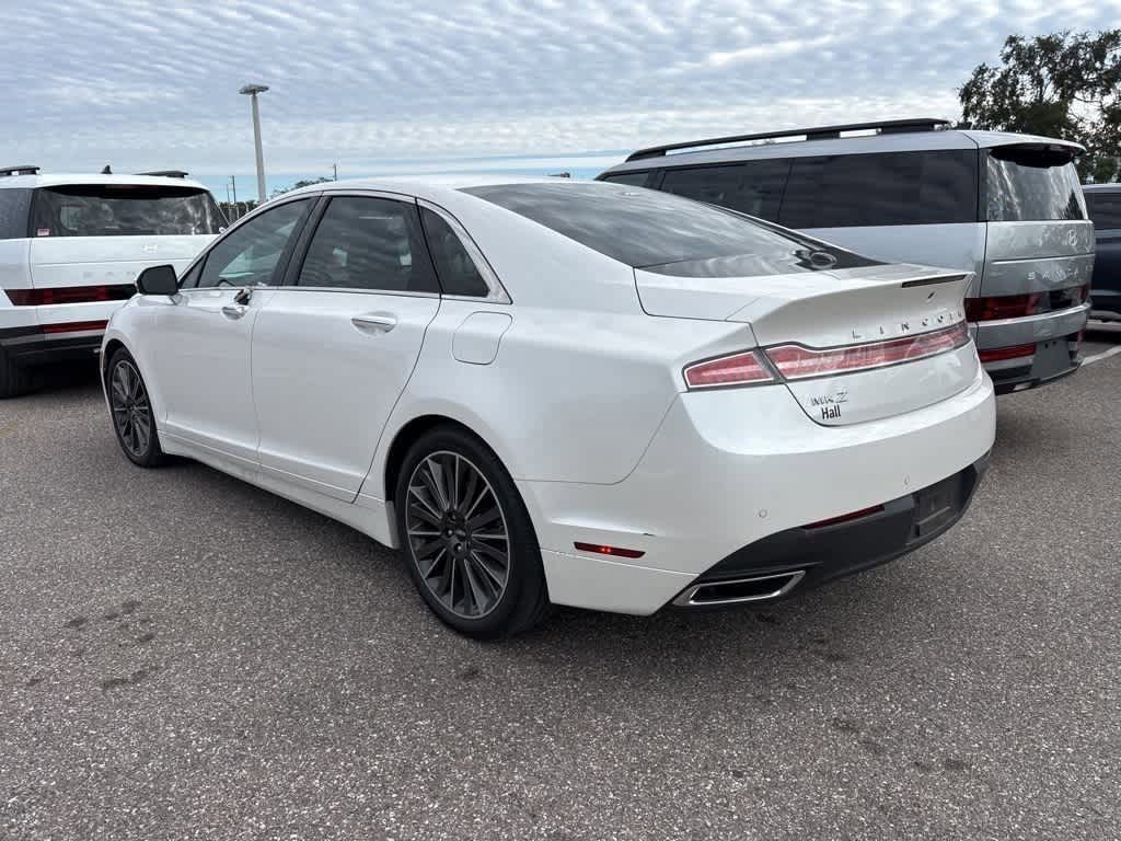 Thumbnail: 2016 Lincoln MKZ - 2