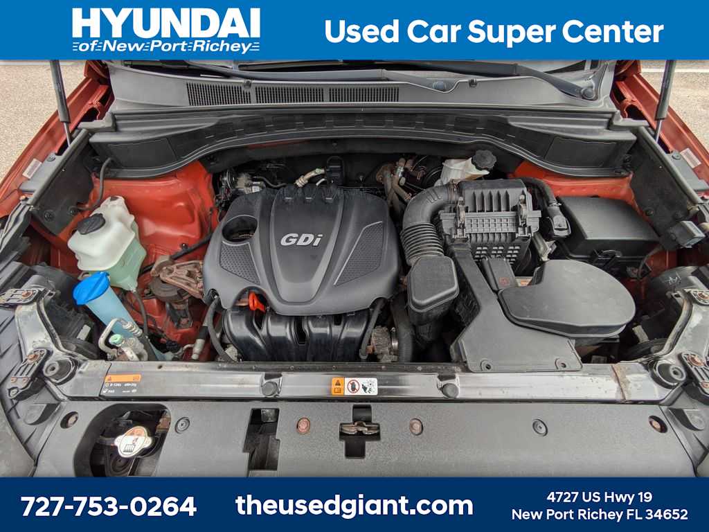 Thumbnail: 2015 Hyundai Santa Fe - 14