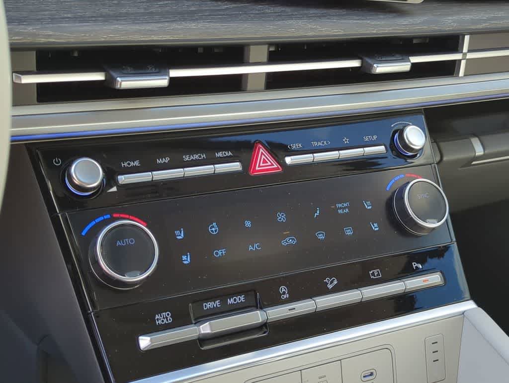 Thumbnail: 2026 Hyundai Santa Fe - 32