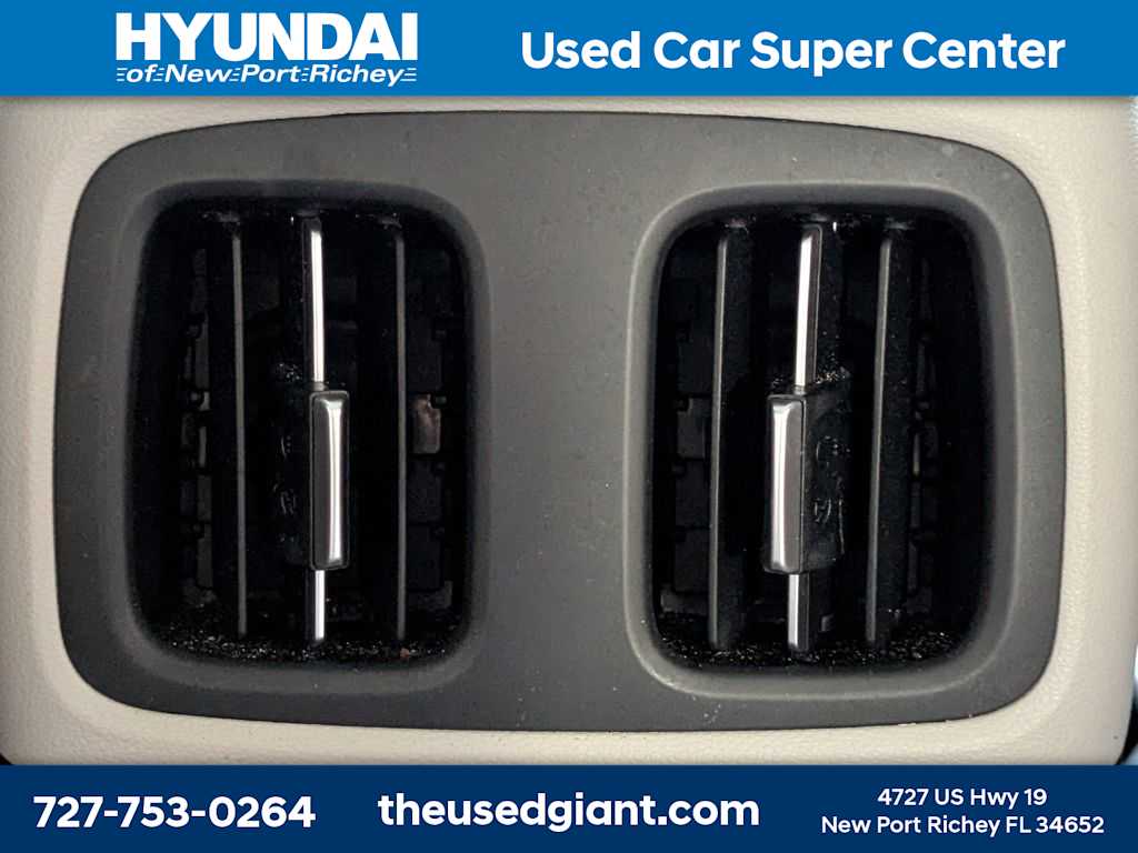Thumbnail: 2024 Hyundai Tucson - 18