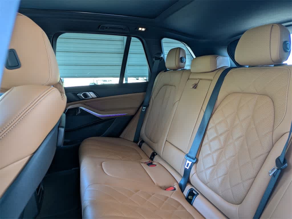 Thumbnail: 2023 BMW X5 - 18