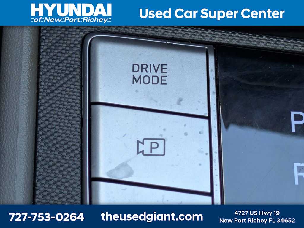 Thumbnail: 2023 Hyundai Elantra - 23