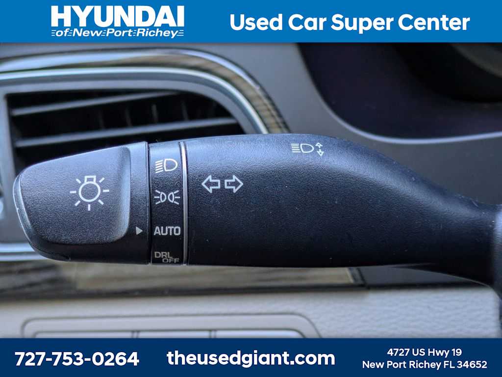 Thumbnail: 2015 Hyundai Sonata - 37