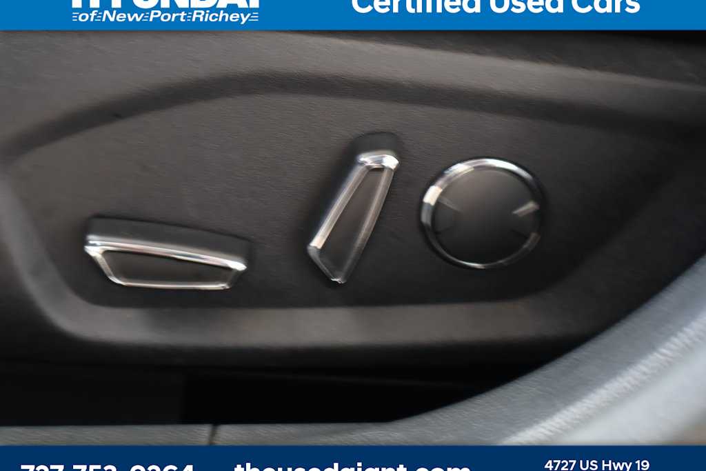 2017 Ford Fusion  21