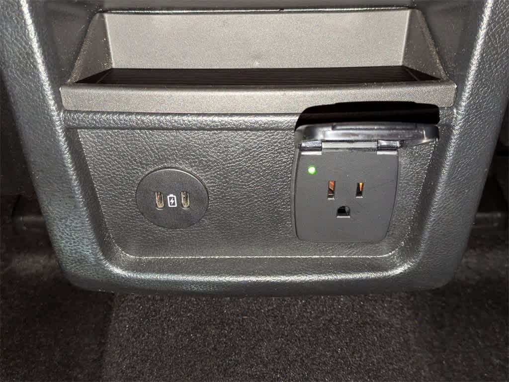 Thumbnail: 2023 Ford Edge - 20