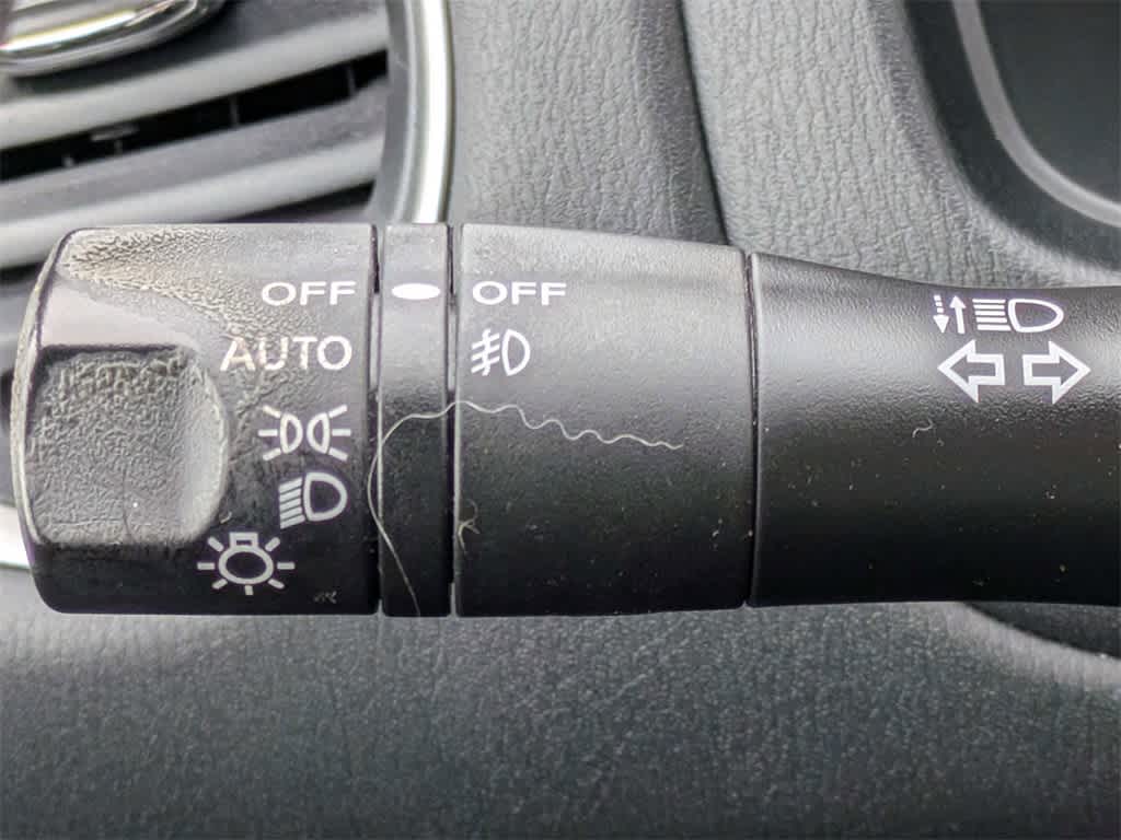 Thumbnail: 2018 Nissan Pathfinder - 33