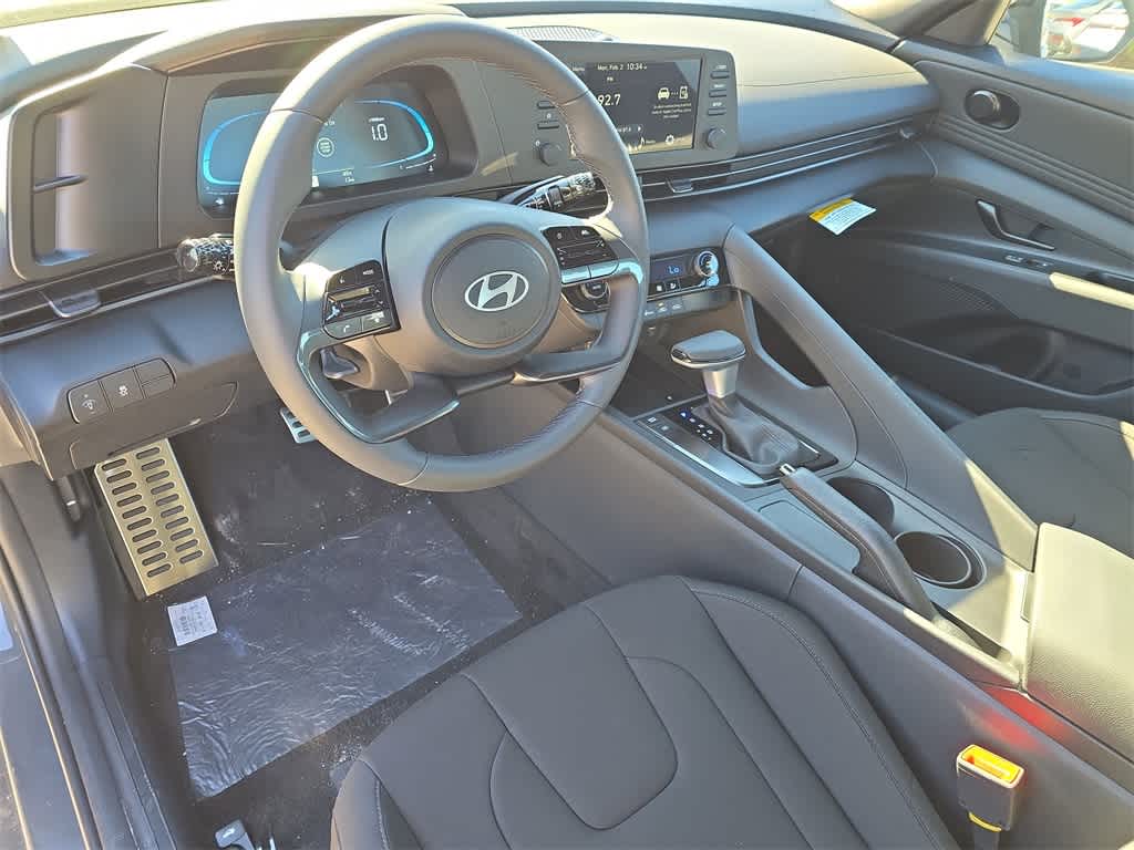 Thumbnail: 2026 Hyundai Elantra - 15