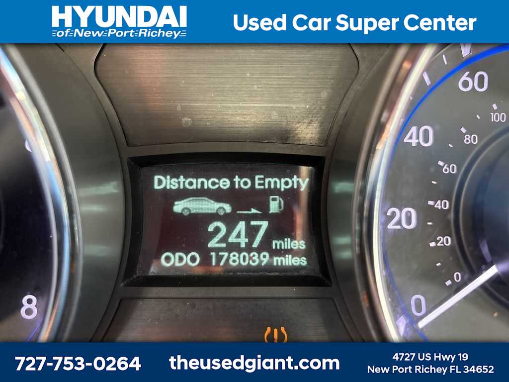 Thumbnail: 2013 Hyundai Sonata - 11