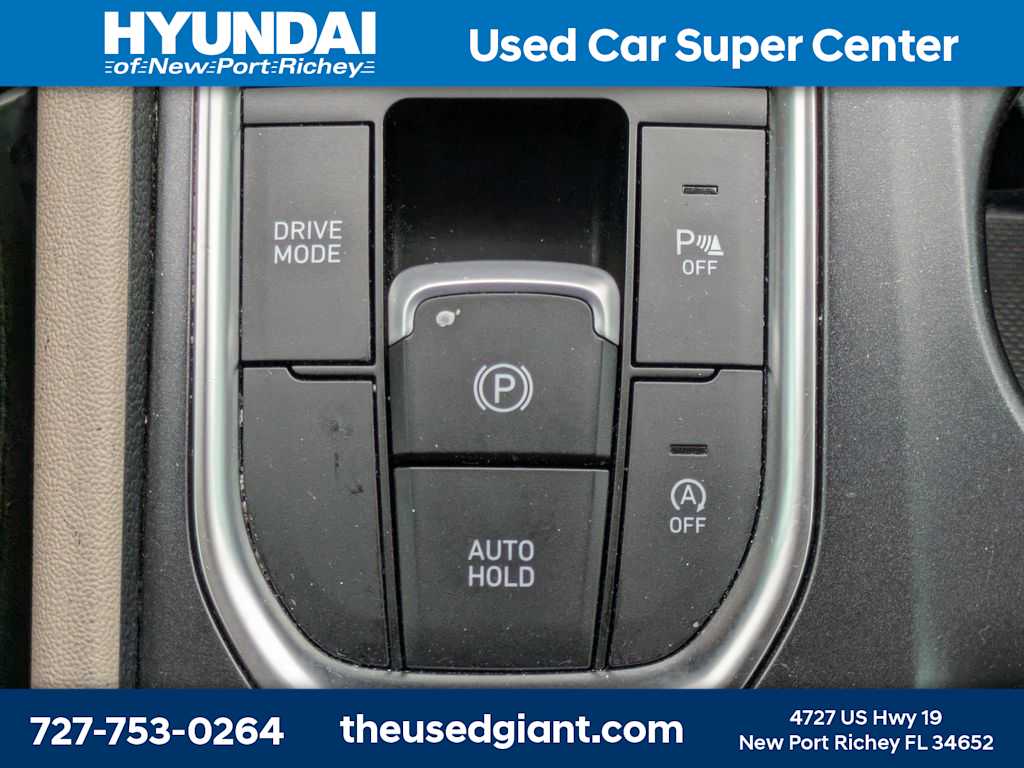 Thumbnail: 2019 Hyundai Santa Fe - 27