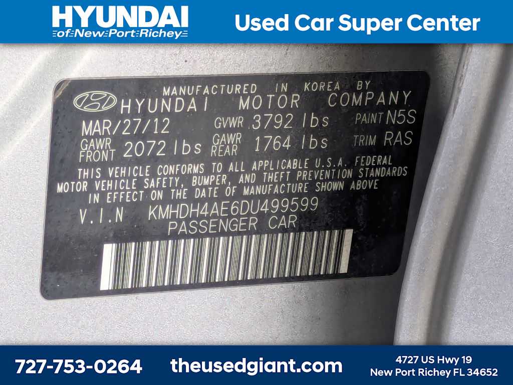 Thumbnail: 2013 Hyundai Elantra - 30