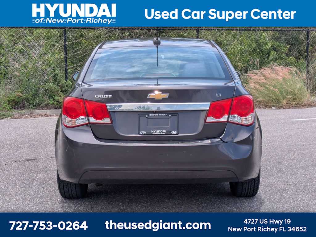 Thumbnail: 2016 Chevrolet Cruze - 4