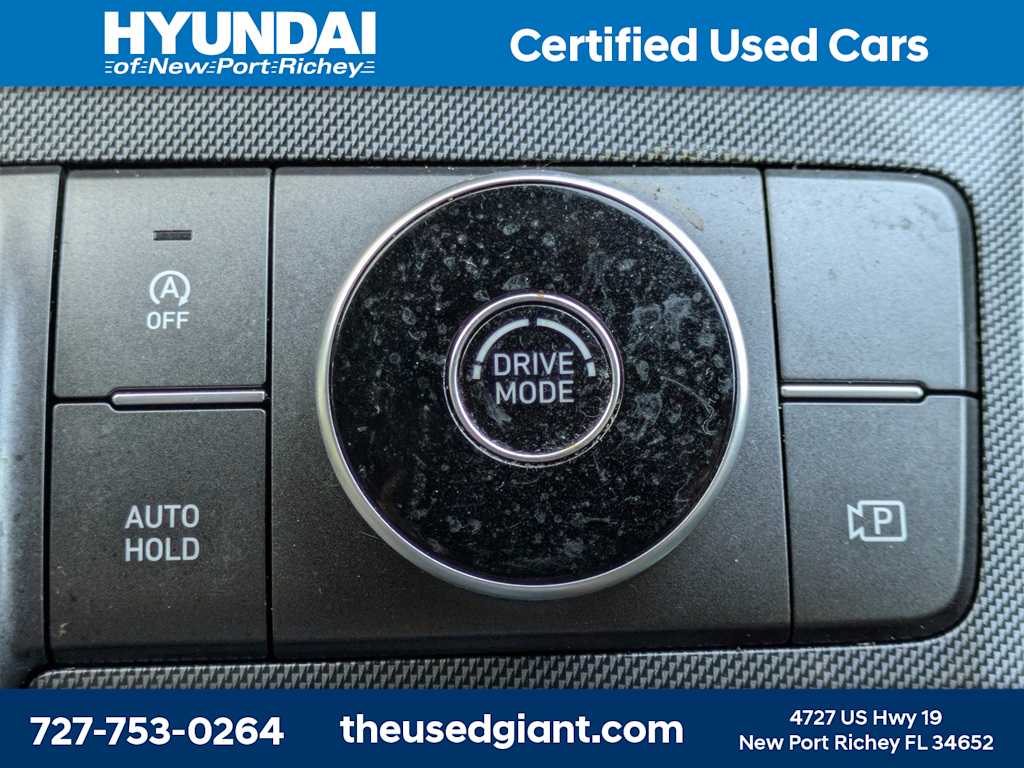 Thumbnail: 2021 Hyundai Santa Fe - 24